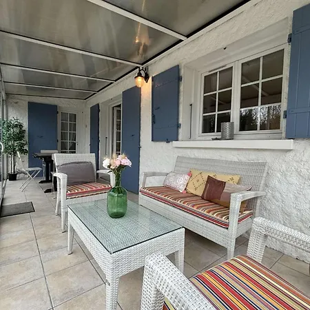 4 Pieces Oleron 6 Couchages Saint-pierre D'oleron Spo000-099